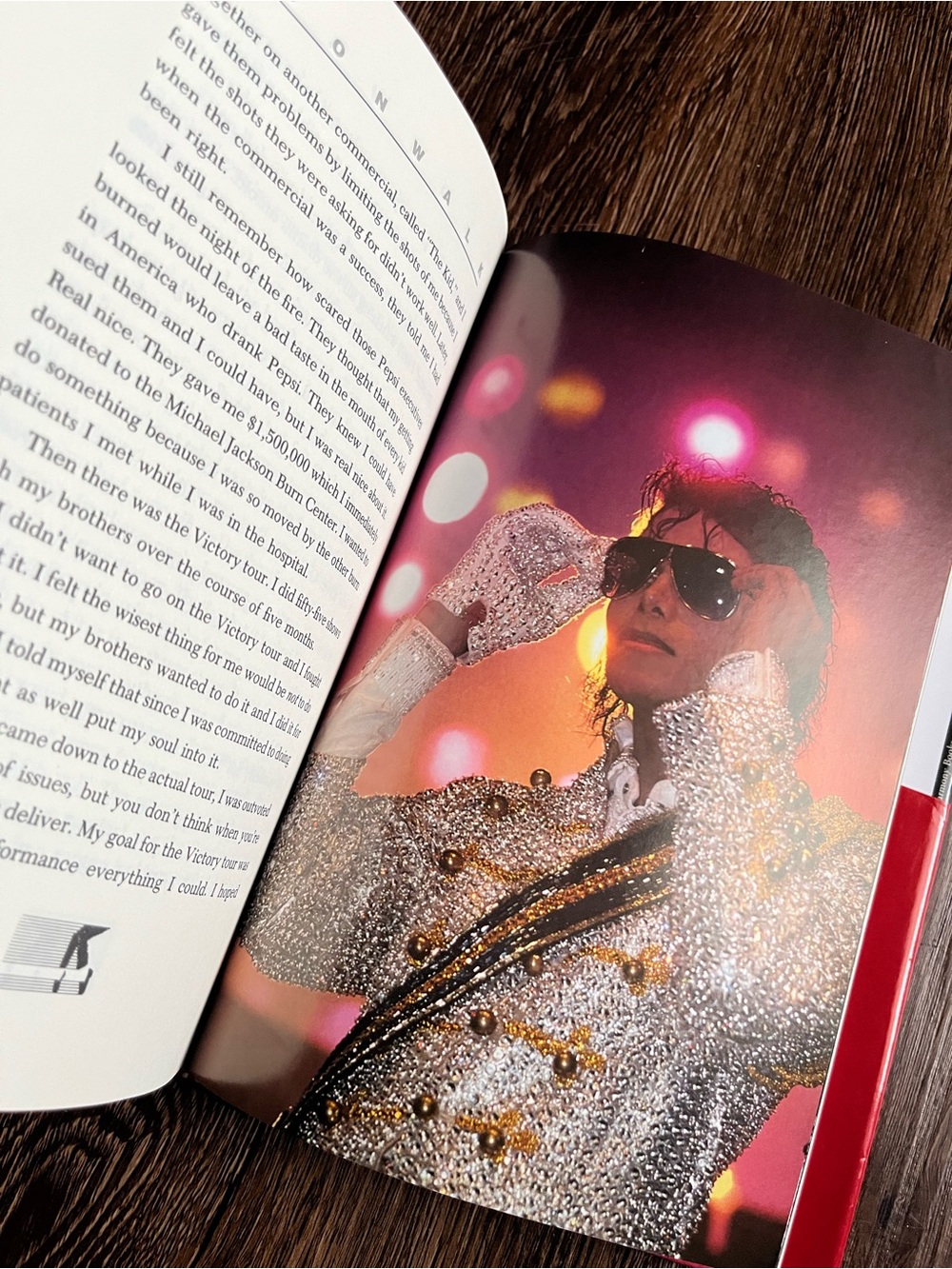 Moonwalk Book by Michael Jackson - Picture 4 of 6